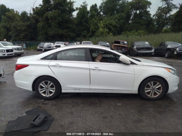2013 HYUNDAI SONATA GLS PZEV VIN: 5NPEB4AC1DH705754