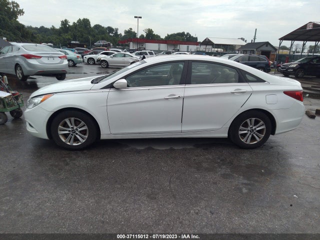 2013 HYUNDAI SONATA GLS PZEV VIN: 5NPEB4AC1DH705754