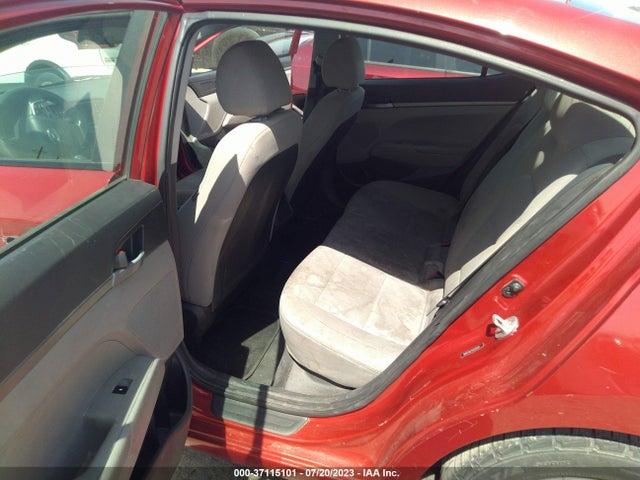 2017 HYUNDAI ELANTRA SE VIN: 5NPD74LF1HH126581