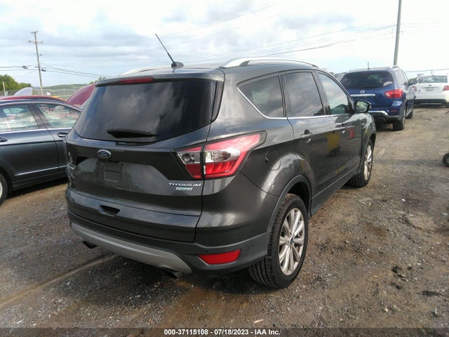 1FMCU0JD0HUB36440 Ford Escape Titanium