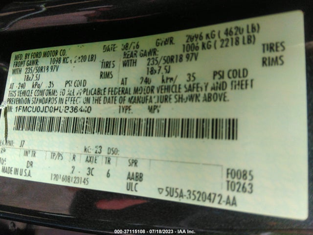 1FMCU0JD0HUB36440 Ford Escape Titanium