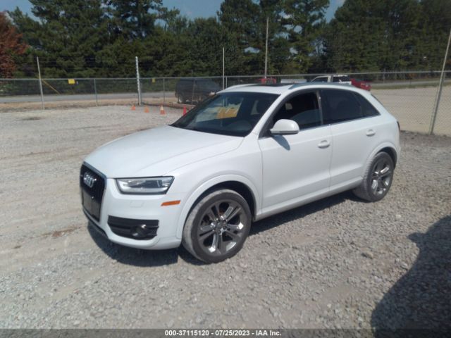 WA1EFCFS3FR009112 Audi Q3 2.0t Premium Plus