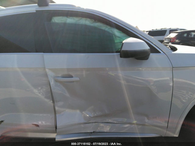 WA1BNAFY3L2042310 Audi Q5 Premium Plus