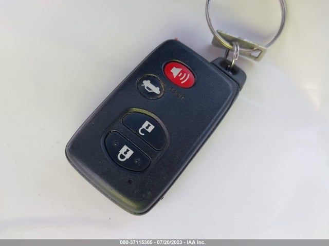 2011 TOYOTA AVALON VIN: 4T1BK3DB8BU429779