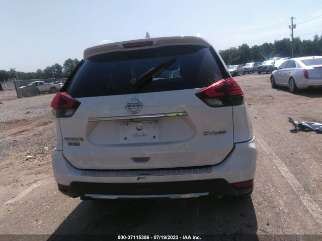JN8AT2MV8HW267302 Nissan ROGUE SV