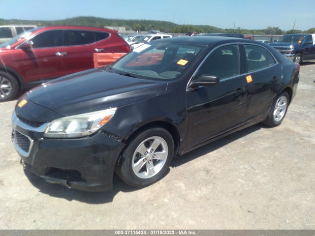 Chevrolet MALIBU LS 2015 1G11B5SLXFF237595 Image 2