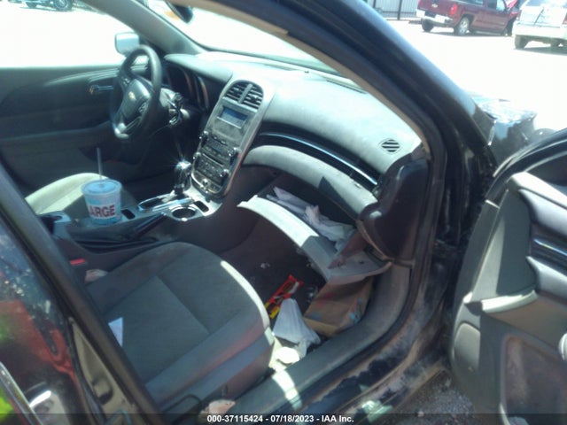 Chevrolet MALIBU LS 2015 1G11B5SLXFF237595 Image 5