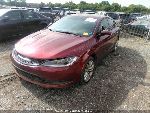 1C3CCCBGXFN518083 Chrysler 200 S