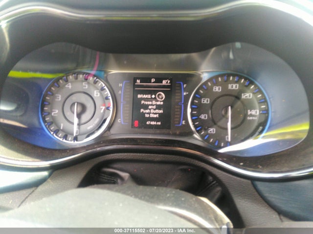 1C3CCCBGXFN518083 Chrysler 200 S