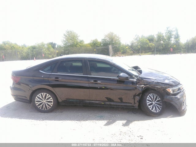 3VWE57BU1KM005026 Volkswagen JETTA SEL