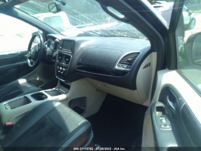 2C4RDGCG4JR209682 Dodge Grand Caravan Sxt