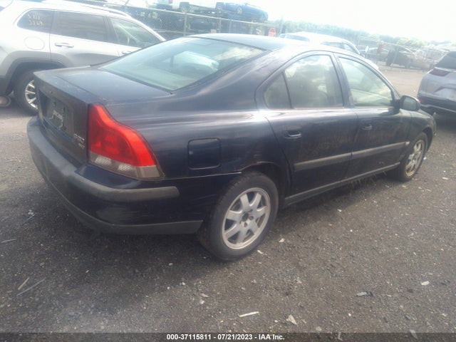 2002 VOLVO S60 VIN: YV1RH58D122135834