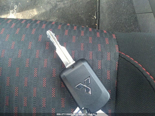 JA4AP3AU8JU017250 Mitsubishi Outlander Sport 2.0
