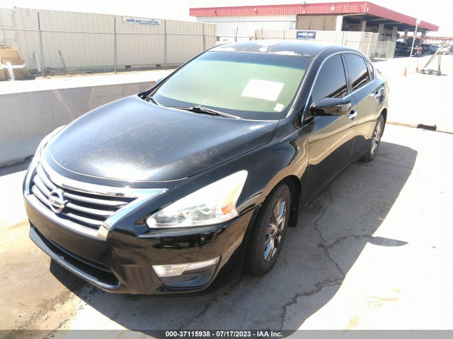 Nissan Altima 2.5 S 2015 1N4AL3AP2FC597917 Image 2