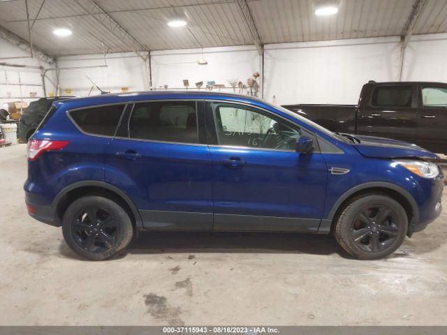 1FMCU9GX3GUA50950 Ford ESCAPE SE