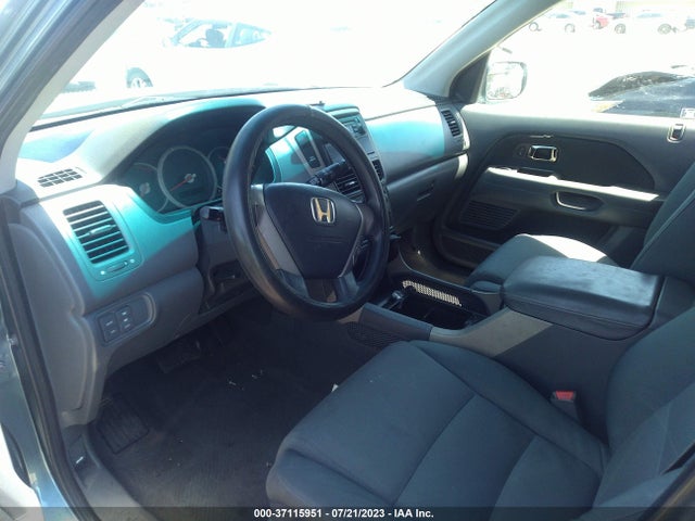 2007 HONDA PILOT LX VIN: 5FNYF28107B029939