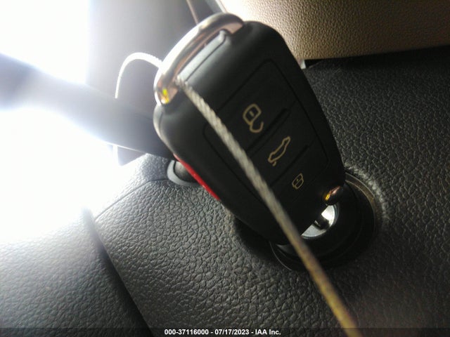 3VW2K7AJ0EM294732 Volkswagen Jetta Sedan S