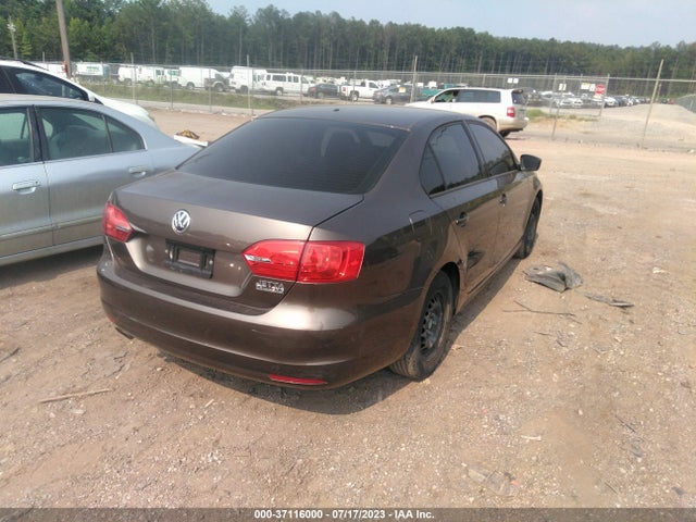 3VW2K7AJ0EM294732 Volkswagen Jetta Sedan S