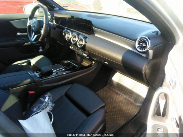 W1K3G4EB0MJ277201 Mercedes-Benz A-class A 220
