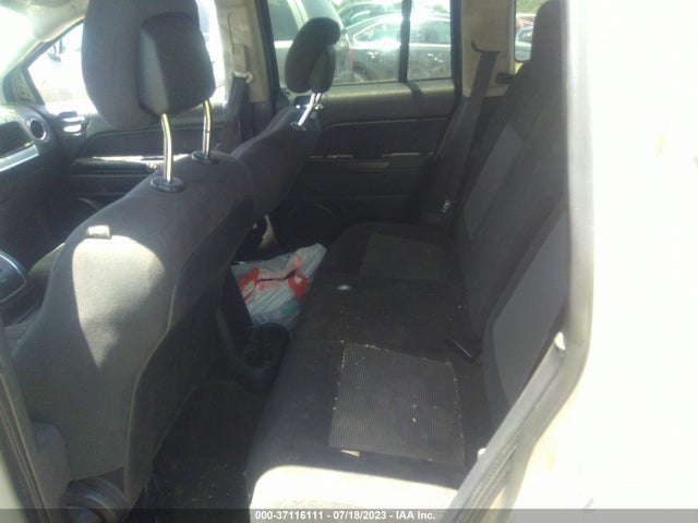 1C4NJCBA4HD123217 Jeep Compass Sport