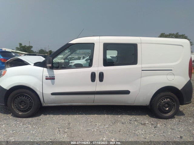 RAM Promaster City Cargo Van Tradesman 2016 ZFBERFAT1G6B16862 Image 14