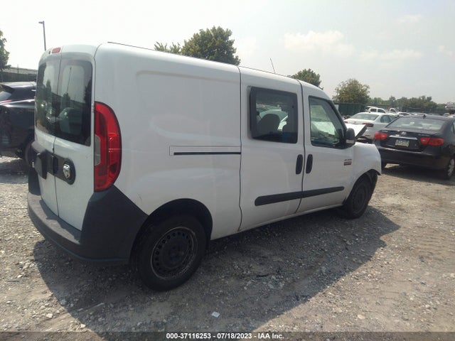 RAM Promaster City Cargo Van Tradesman 2016 ZFBERFAT1G6B16862 Image 4