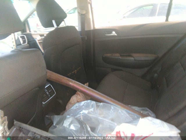 KIA Sportage Lx 2017 KNDPMCAC4H7068317 Image 8