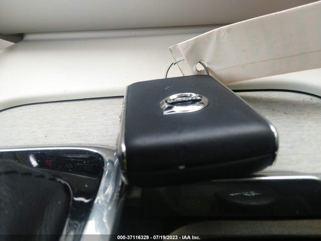 2020 VOLVO XC60 INSCRIPTION VIN: YV4102DL5L1548687
