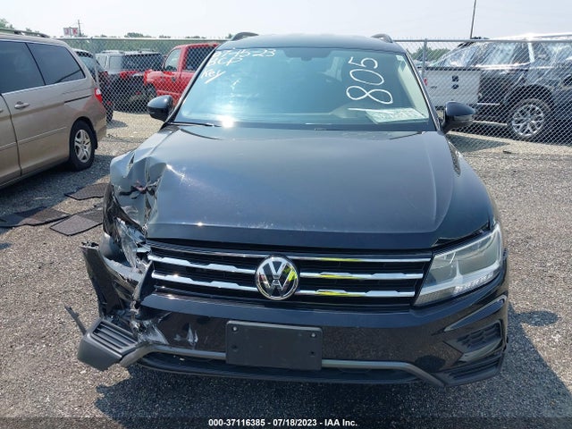 2019 VOLKSWAGEN TIGUAN SE VIN: 3VV2B7AX5KM171805