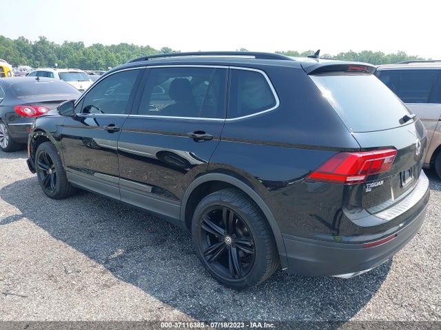 2019 VOLKSWAGEN TIGUAN SE VIN: 3VV2B7AX5KM171805