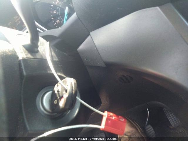 Ford ESCAPE S 2018 1FMCU0F71JUA94093 Image 3