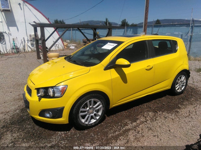 Chevrolet SONIC LT 2015 1G1JD6SH8F4202822 Image 2