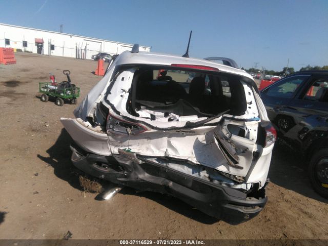 1C4PJMCB6GW341815 Jeep Cherokee Latitude