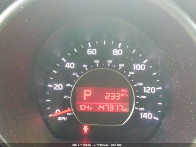 KNDJN2A2XE7052378 KIA Soul Base