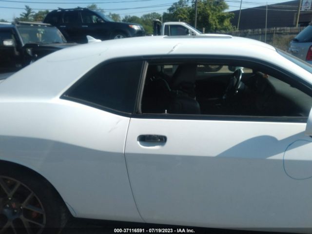 2C3CDZFJ3JH256527 Dodge Challenger R/t Scat Pack