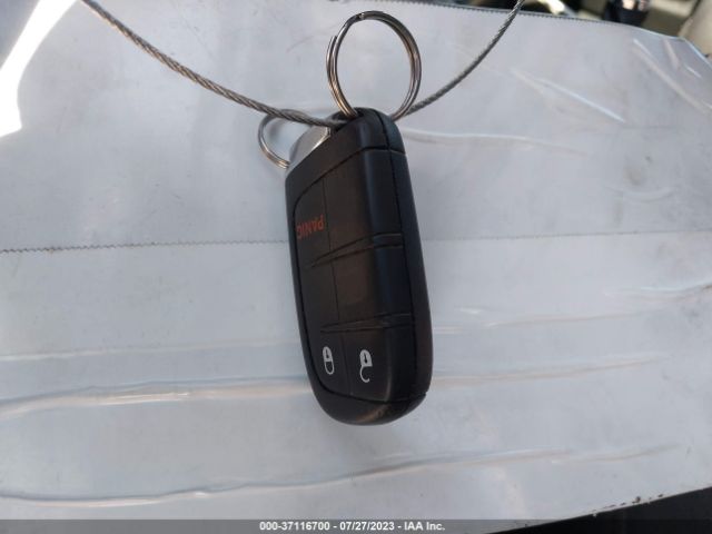 3C4NJCAB3JT250793 Jeep Compass Sport