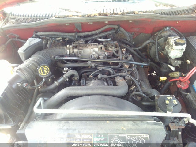 2005 FORD EXPLORER XLT VIN: 1FMDU73W35UB50372