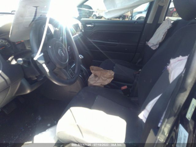 1C4NJCBA5ED925559 Jeep Compass Sport