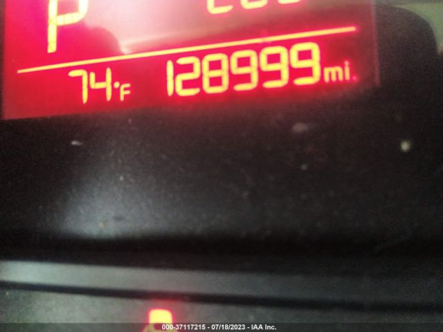 KNDMB5C11G6150817 KIA SEDONA LX