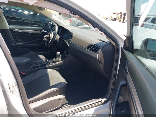 3VWCB7BU8KM133439 Volkswagen Jetta S/se/r-line