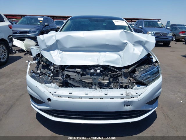 3VWCB7BU8KM133439 Volkswagen Jetta S/se/r-line