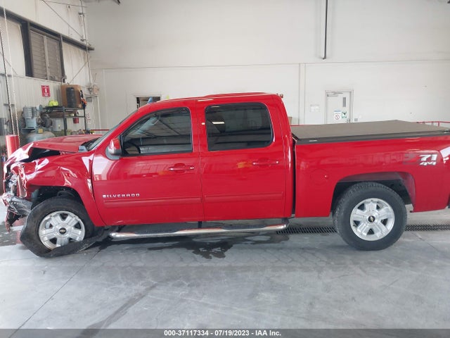 2013 CHEVROLET SILVERADO 1500 LT VIN: 3GCPKSE7XDG121288