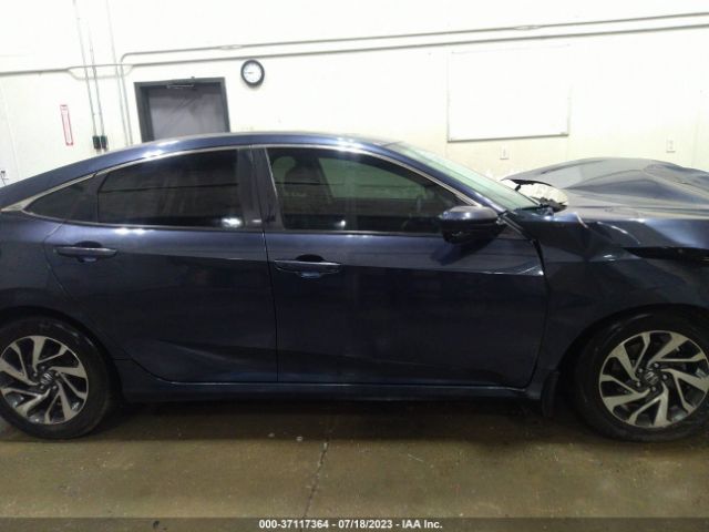 19XFC2F71GE043149 Honda Civic Sedan Ex