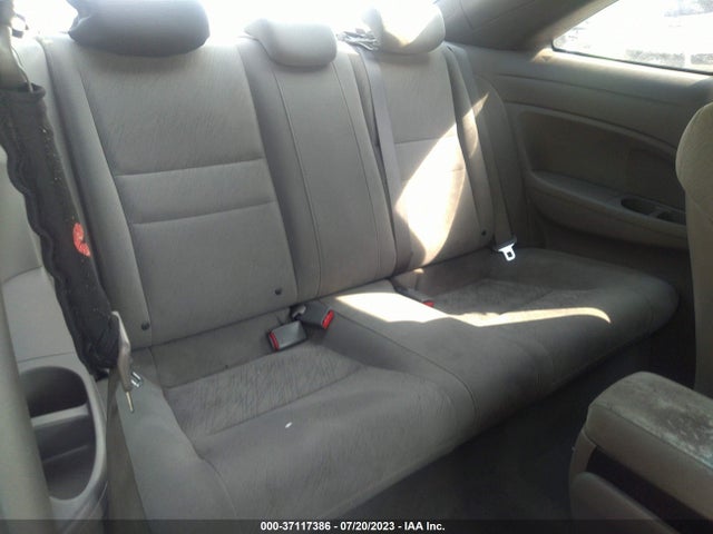 2007 HONDA CIVIC CPE LX VIN: 2HGFG12647H582429