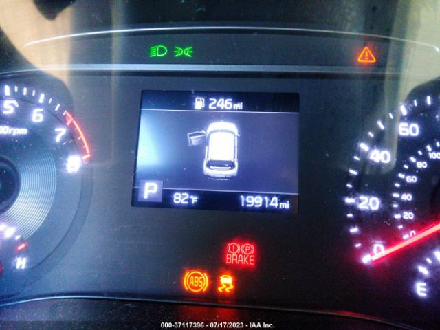 KNDJ23AU3N7173768 KIA SOUL LX