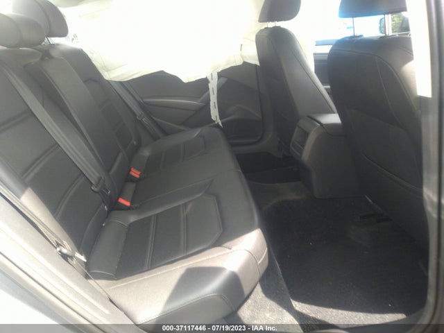 1VWAT7A33FC076202 Volkswagen Passat 1.8t Limited Edition