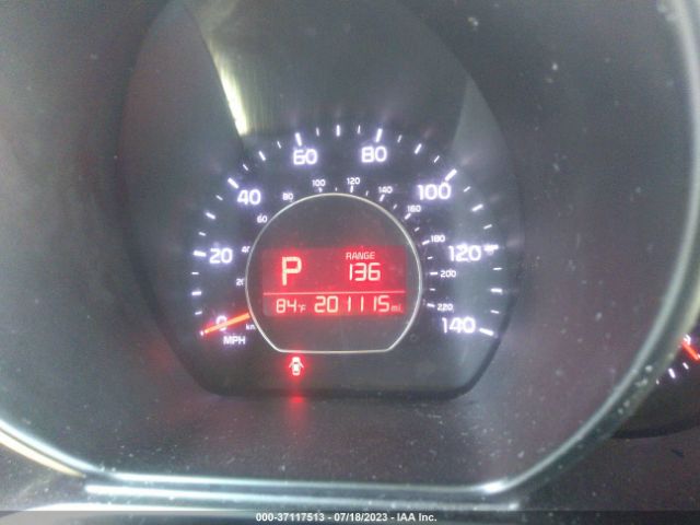 KNDJN2A2XF7786603 KIA Soul Base