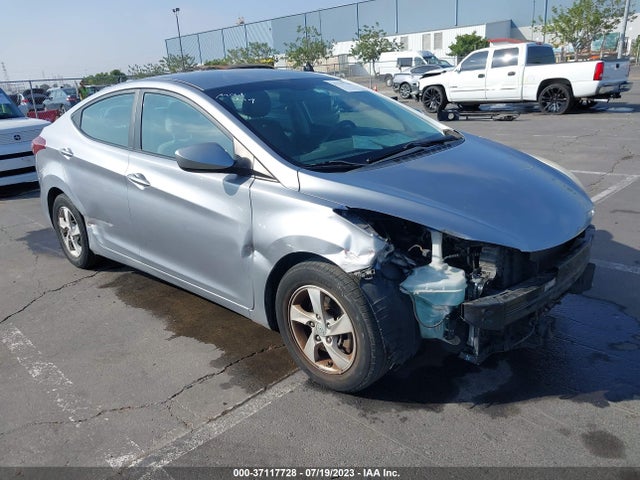 2015 5NPDH4AE8FH571694 main image