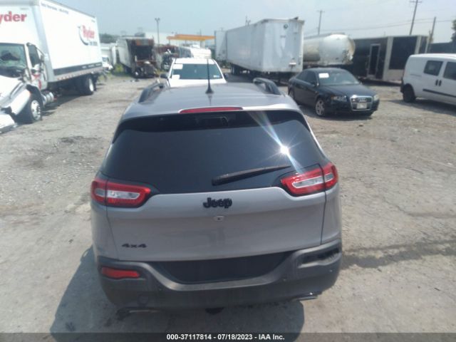 1C4PJMCS8GW226617 Jeep Cherokee Altitude