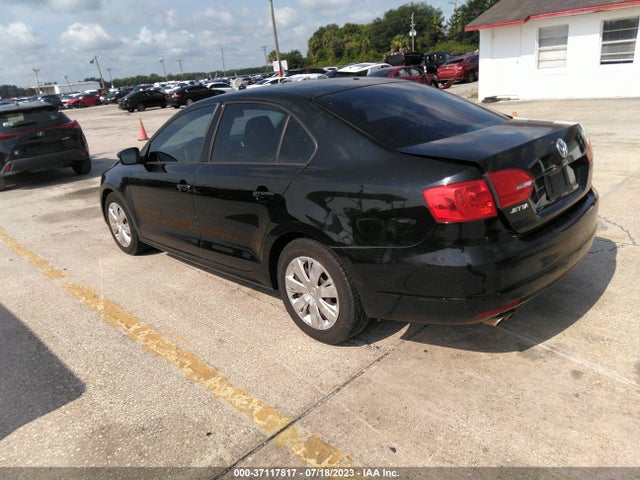 2011 VOLKSWAGEN JETTA SEDAN SE PZEV VIN: 3VWDZ7AJ8BM374635